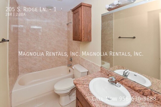 Foto del edificio - 205 S Ridge Ln