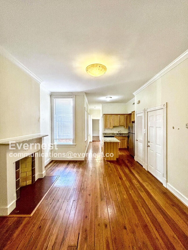 Foto del edificio - 218 W Marshall St