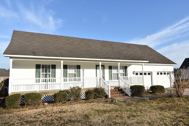 Foto del edificio - Updated 3 Bedroom and 2 Bath Home (No Pets)