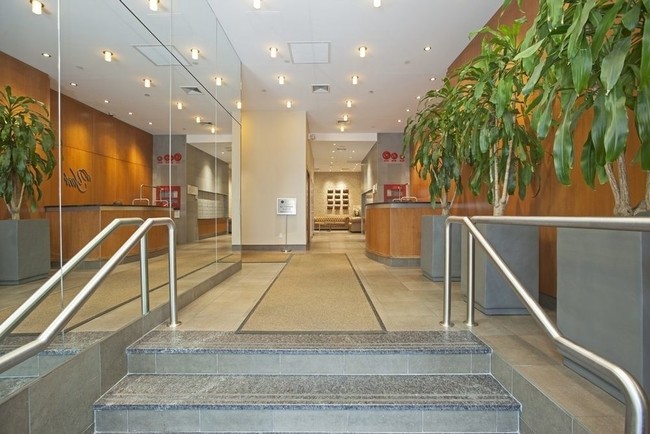 Building Photo - 488 7th Ave