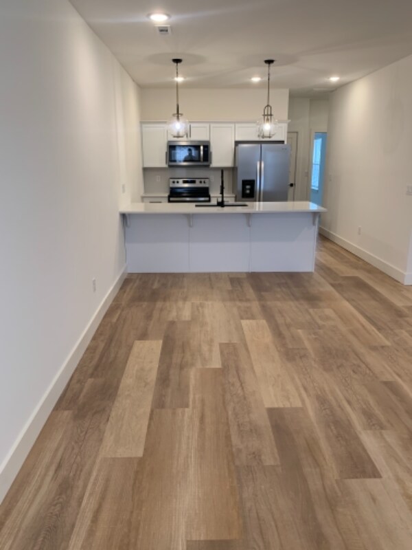 Building Photo - 1111 SW Parnell Dr