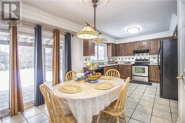 Photo du bâtiment - 2 Hampstead Ct