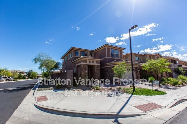 Building Photo - 4639 E Navigator Ln