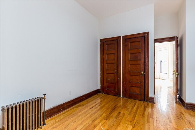 Foto del edificio - 1166 Sterling Pl