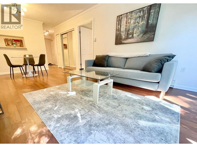 Building Photo - 2020 Highbury St