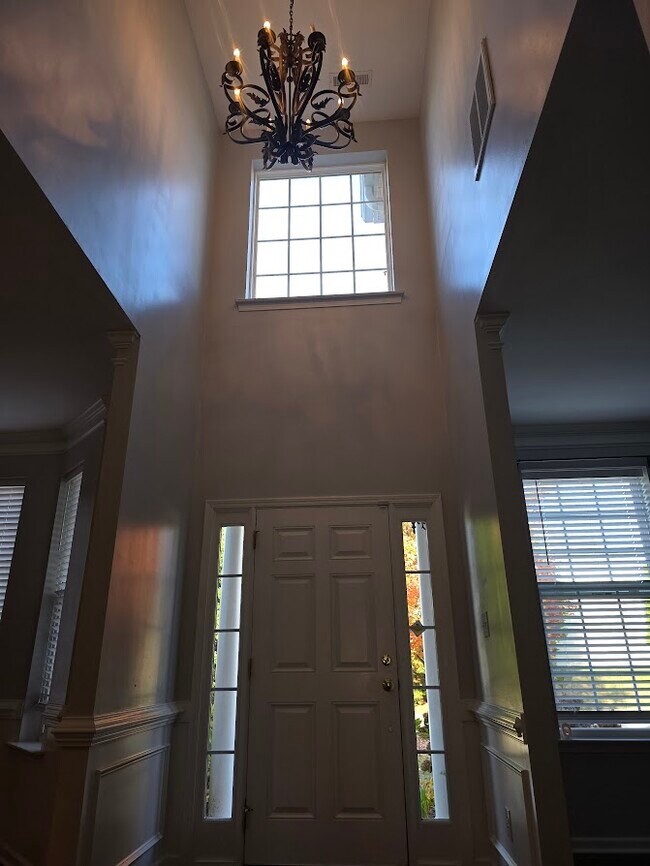 Foto del edificio - 3084 Sycamore Point Tr