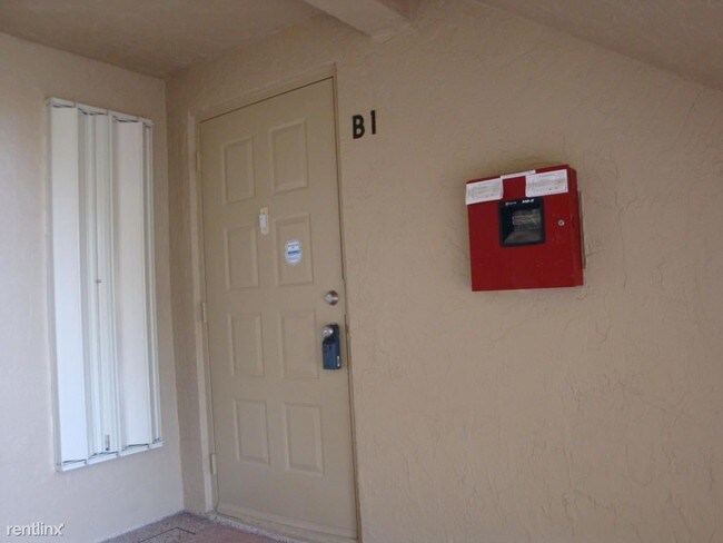 Foto del edificio - 723 Sunny Pine Way
