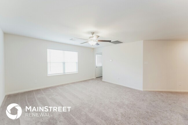 Foto del edificio - 21163 Titian Dr.