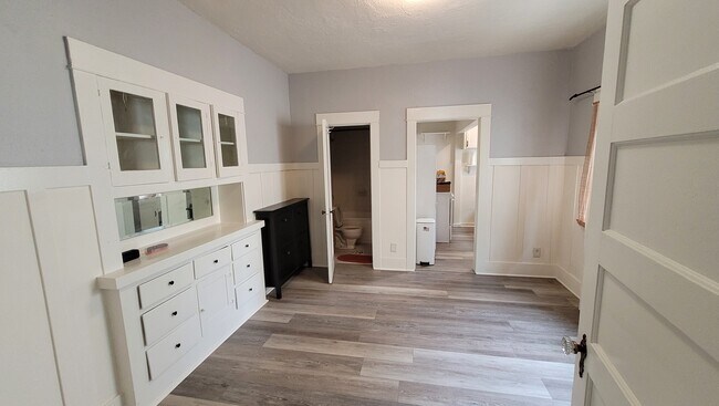 Office Room - 1521 Monterey Blvd