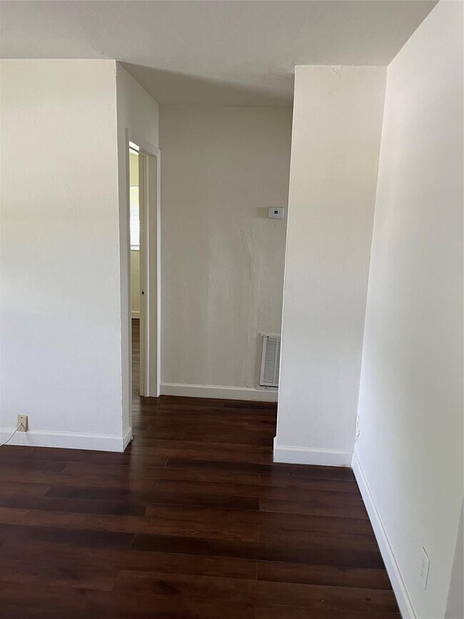 Foto del edificio - 102 SW 4th Ave