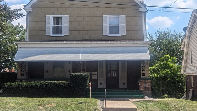 Building Photo - 186 N Balph Ave