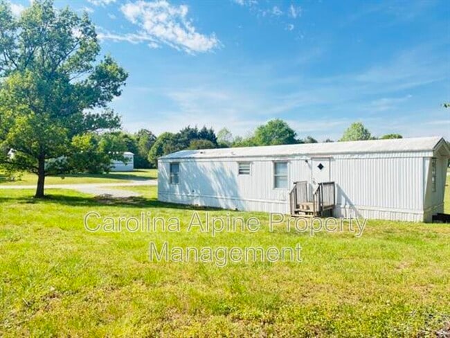 Foto del edificio - 3822 Towery Rd
