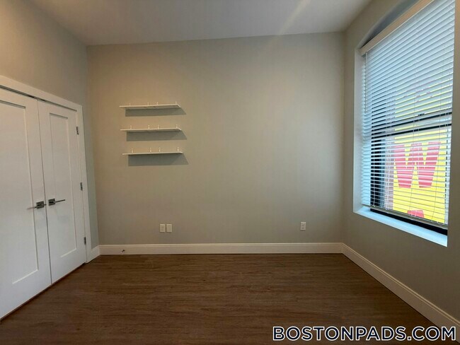 Foto del edificio - 517 Main St