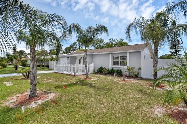 Building Photo - 160 Jalapa Dr