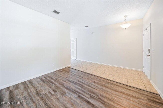 Building Photo - 12186 Chaseborough Way