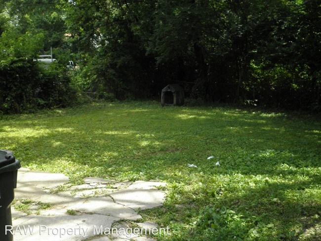 Building Photo - 1224 Ross Ave