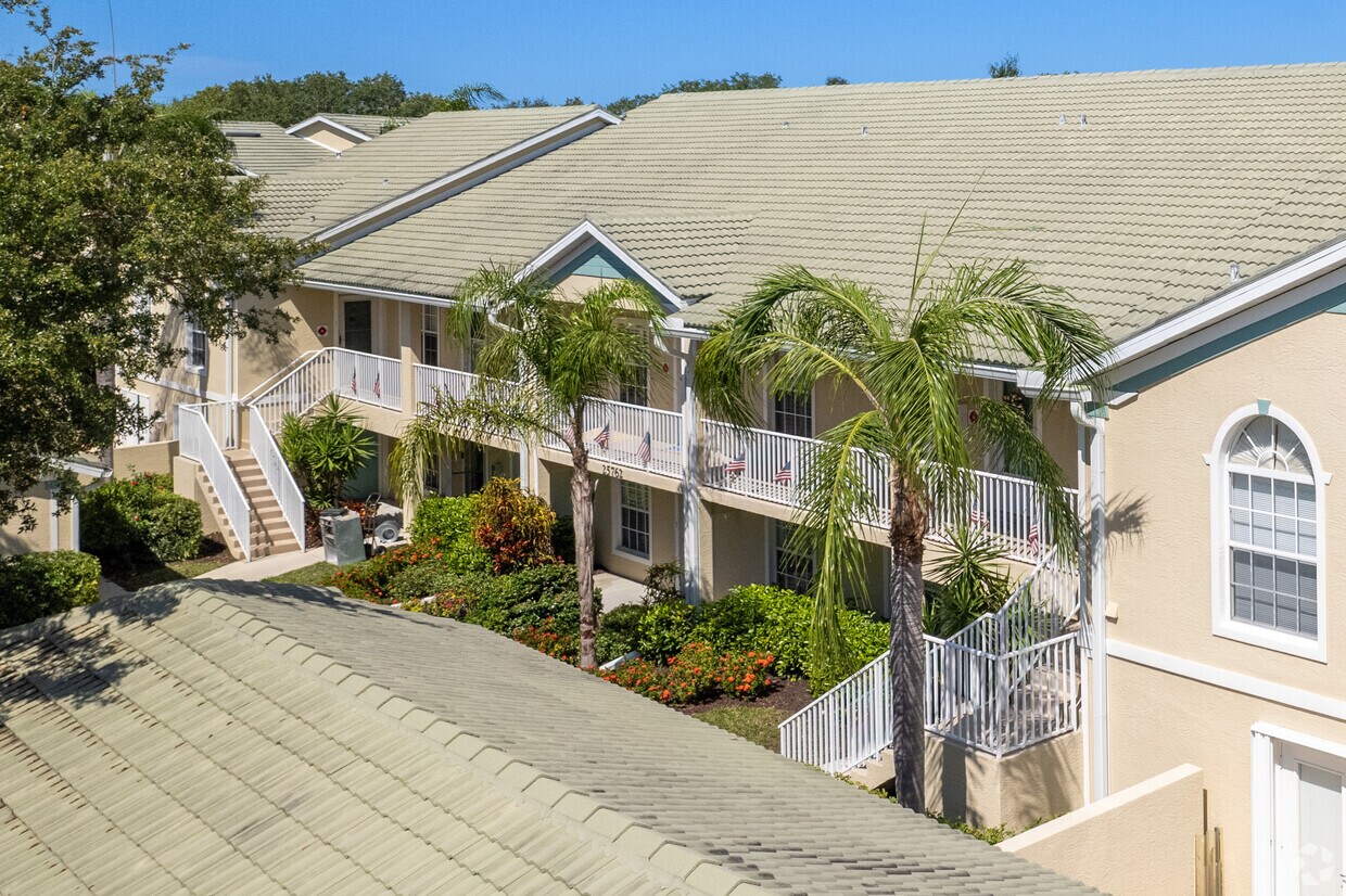 Primary Photo - Bermuda Park Condominiums