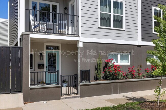 Foto del edificio - 3120 N Street