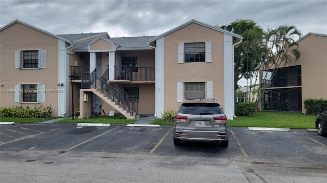 Building Photo - 1022 Adams Ave