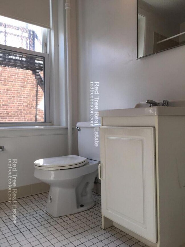 Foto del edificio - 1 bedroom in Brookline MA 02446