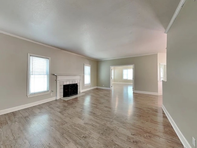 Foto del edificio - 22841 White Pine Pl