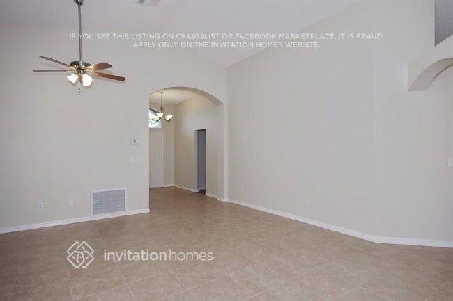 Building Photo - 2242 Pelinion St