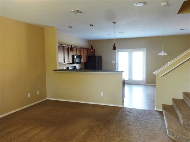 Foto del edificio - 4020 Hanna Rose Ln