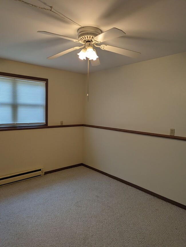 Foto del edificio - 2 bedroom, 1 bath condo in La Porte City