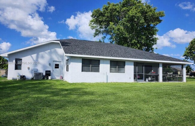 Building Photo - 506 Corinne Dr