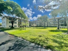 Building Photo - 151 SW 135th Terrace