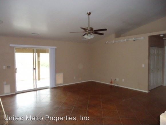 Building Photo - 3 br, 2 bath House - 1618 N Topaz Rd