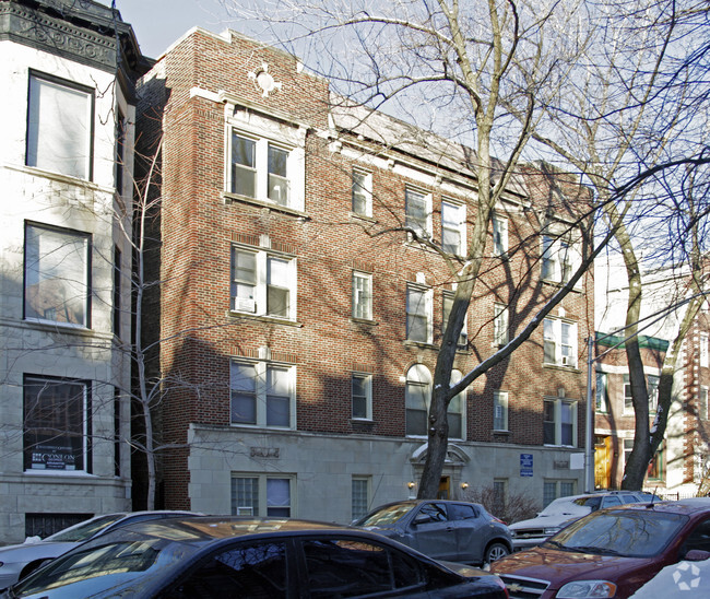 Building Photo - 640 W Briar St