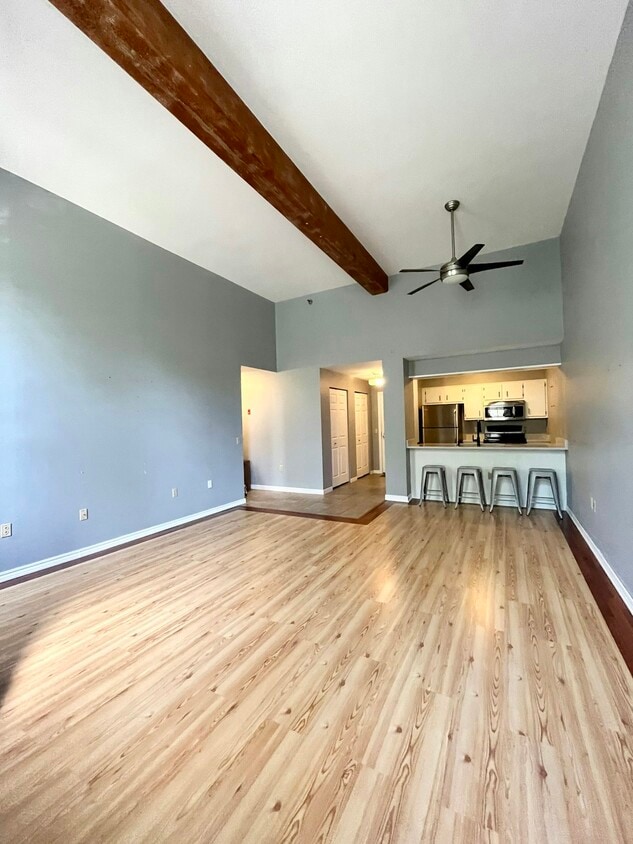 Primary Photo - 15 Higgins St, Unit 219