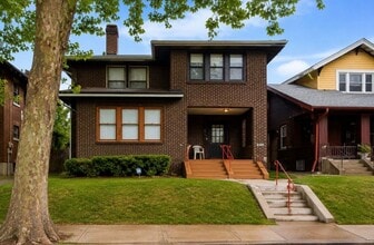 Building Photo - 519 Hill Ave