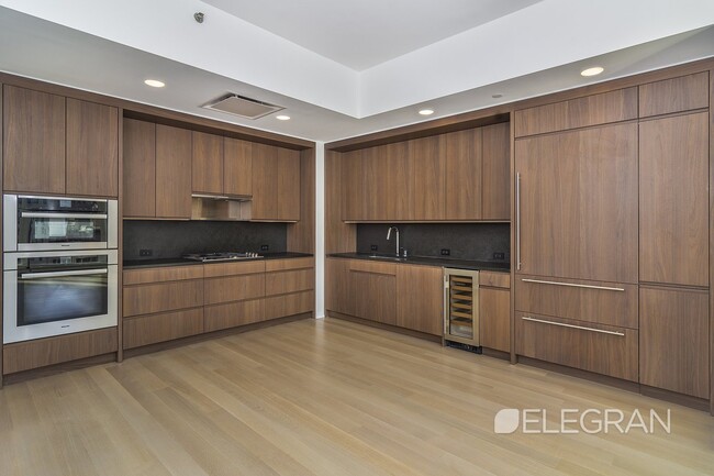 Foto del edificio - 50 West St