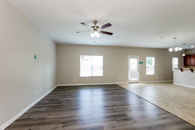 Building Photo - 10812 Maryanna Ct