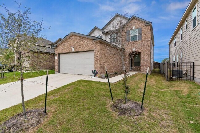 Foto del edificio - 6320 Wagon Spring St, Del Valle, Texas 78617