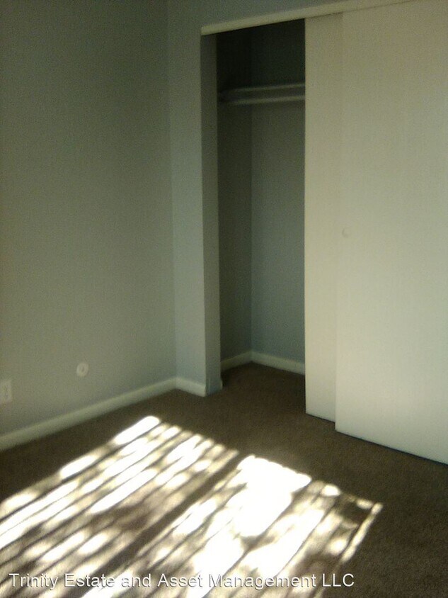 Foto principal - 950 Louisiana Blvd SE