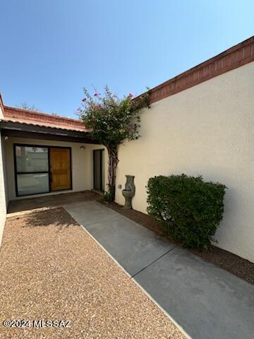 Building Photo - 888 W Safari Dr
