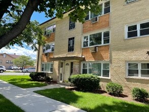 Building Photo - 2802 N Rutherford Ave