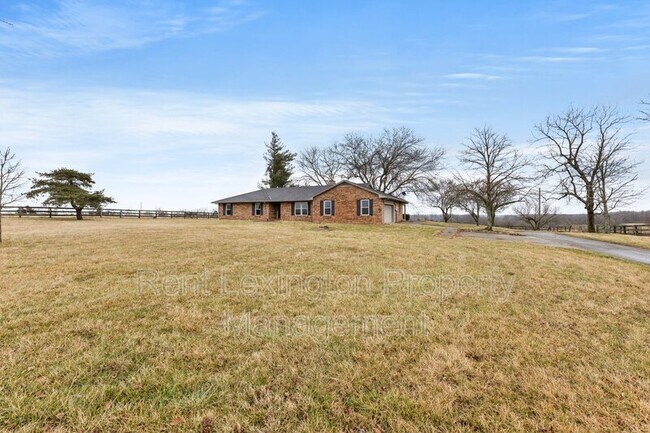 Building Photo - 97 Snowden Ln