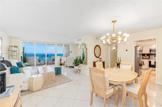 Foto del edificio - 3180 S Ocean Dr