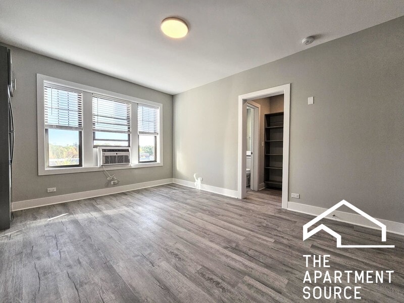 Building Photo - 372 Hazel Ave