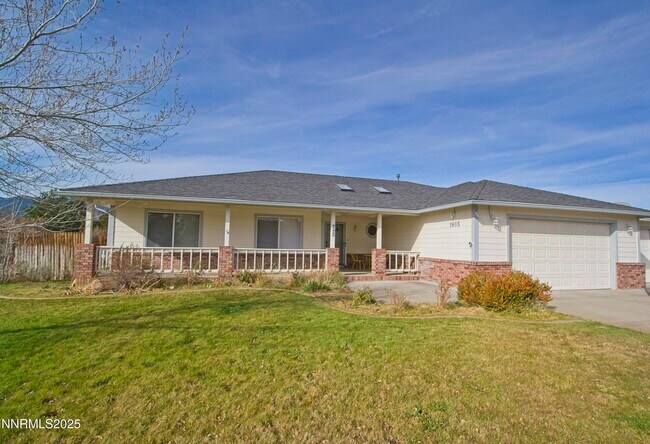 Foto del edificio - 1905 Lakeshore Dr