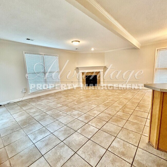 Building Photo - Nice home for rent in Cordova