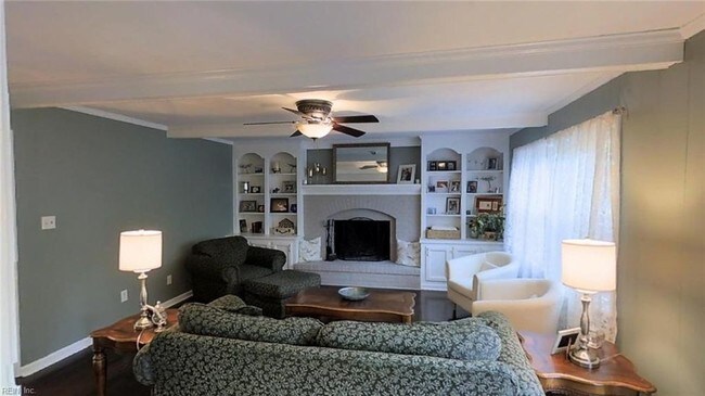Foto del edificio - 4232 Thalia Forest Ln
