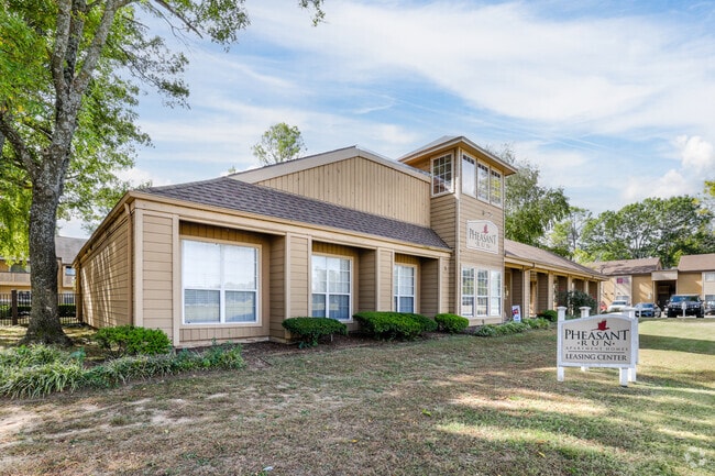 Building Photo - Pheasant Run