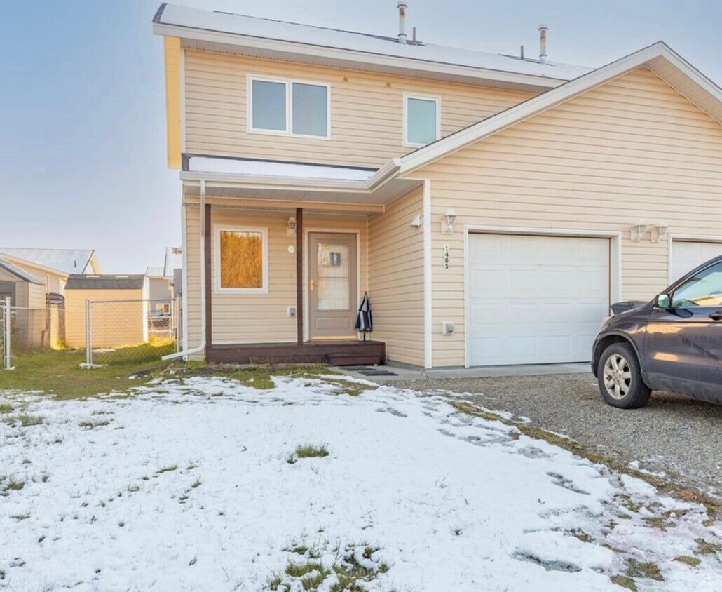 1485 Joyce Dr, Fairbanks, AK 99701 Townhome Rentals in Fairbanks AK