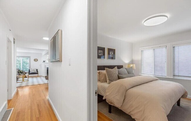 Foto del edificio - 2228 Beach St