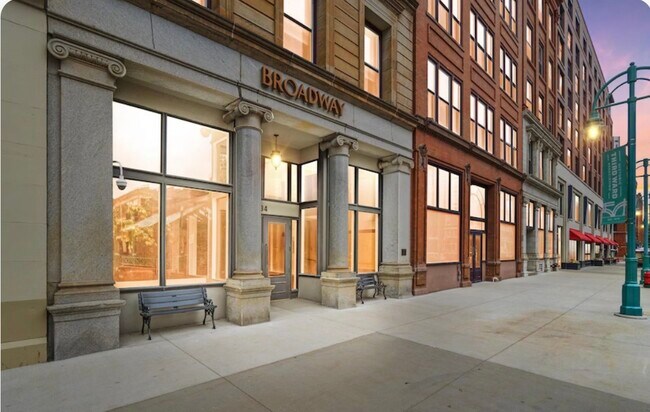 Foto del edificio - 234 N Broadway